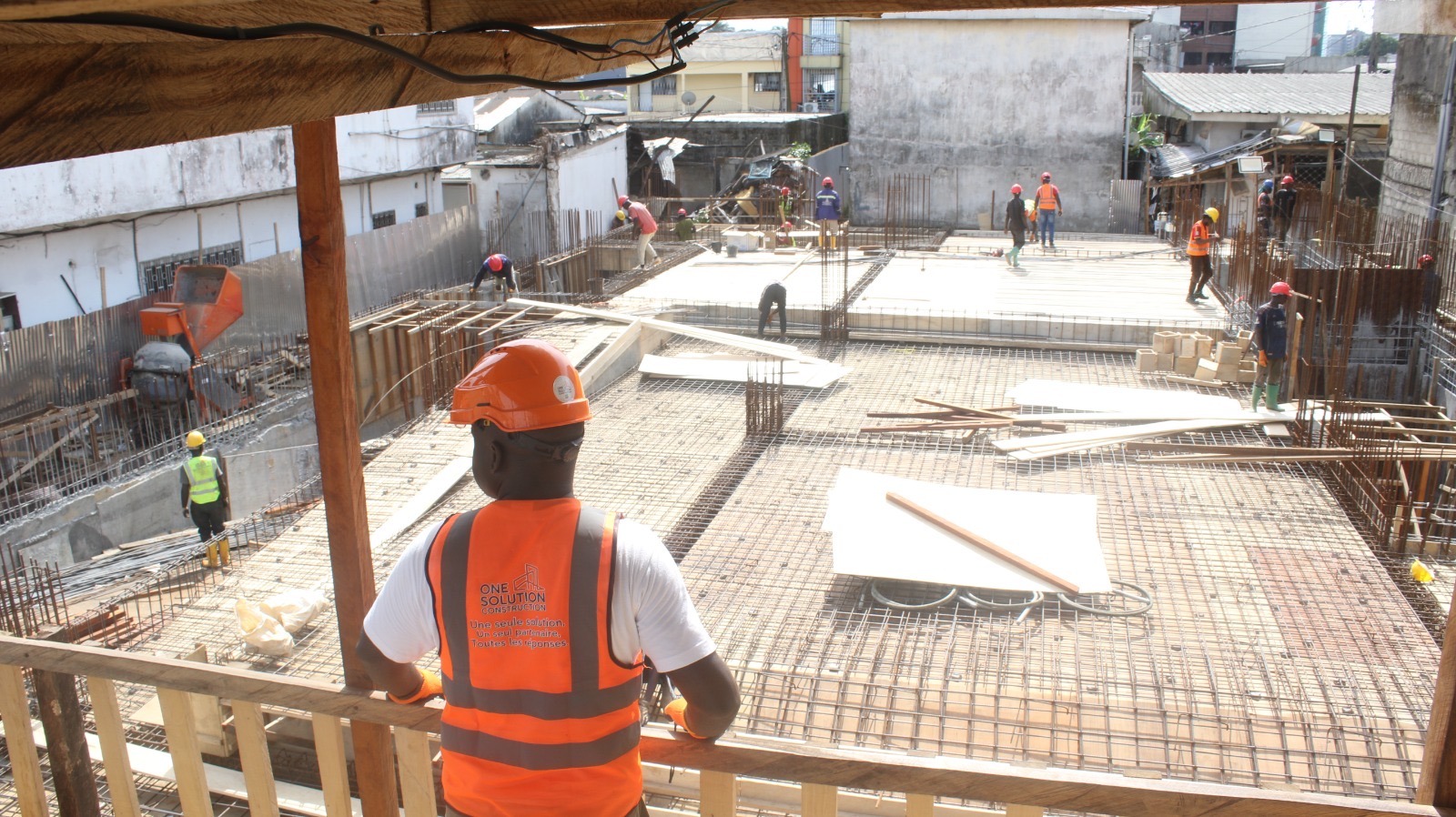 One solution construction